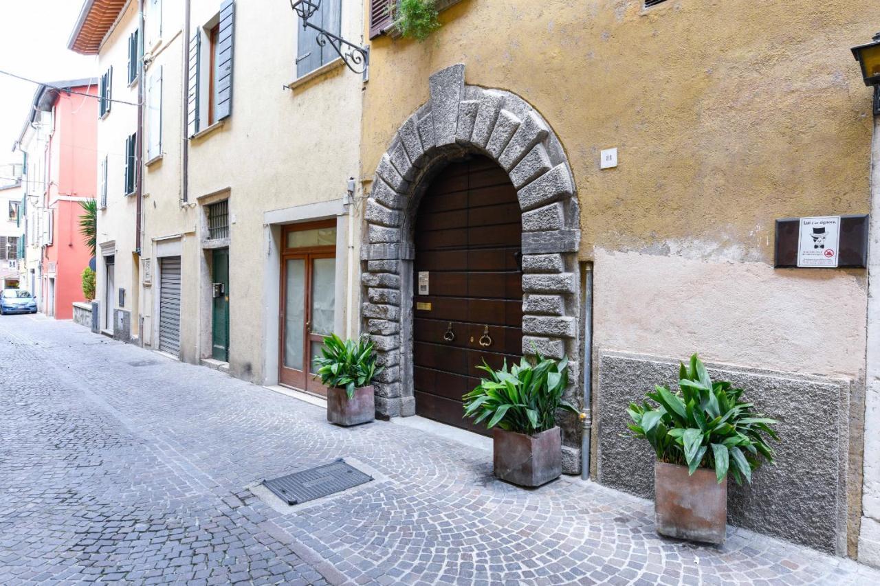 Apartamento Fantoni Loft Saló Exterior foto